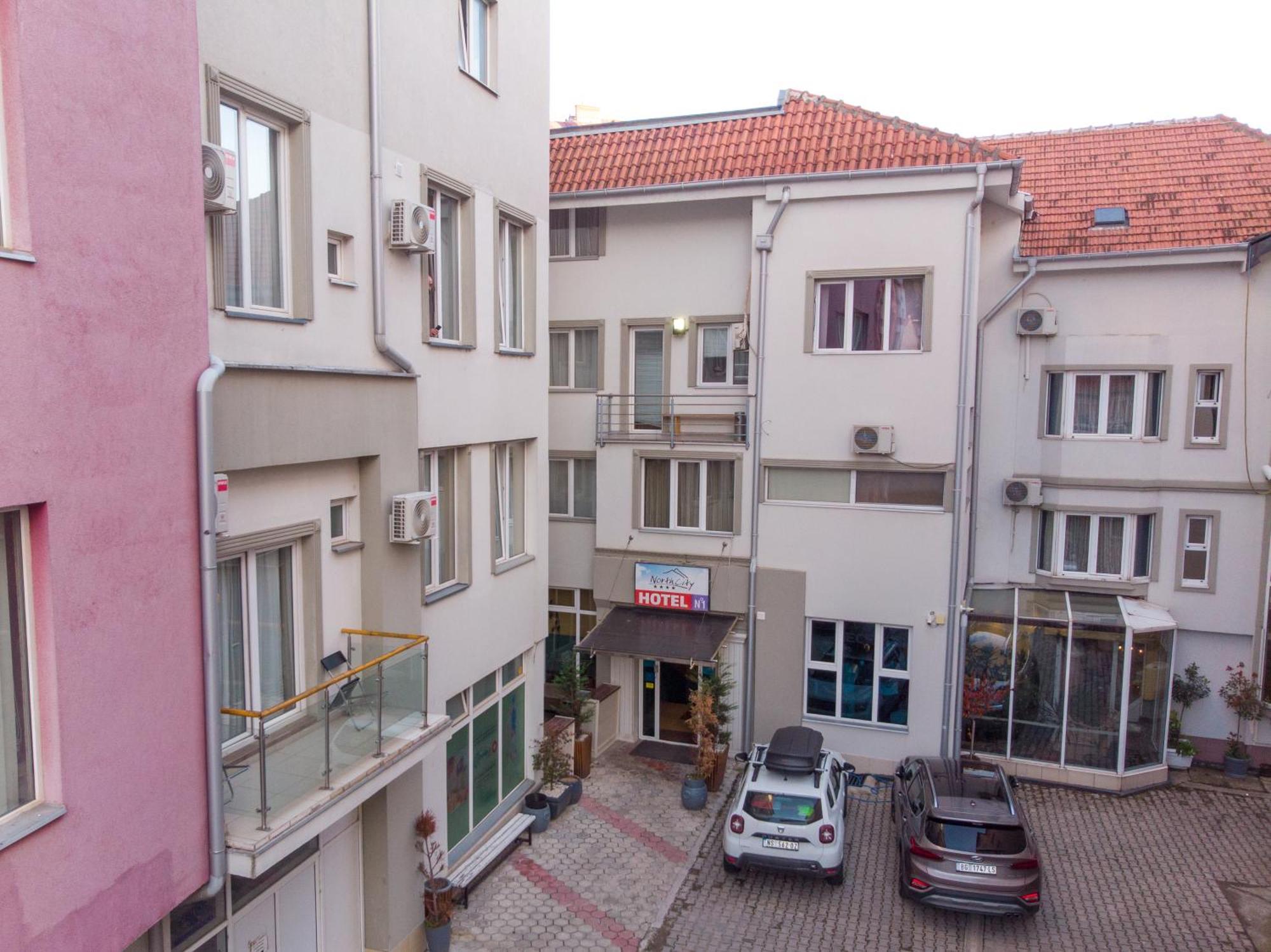 Hotel North City Titova Mitrovica 외부 사진