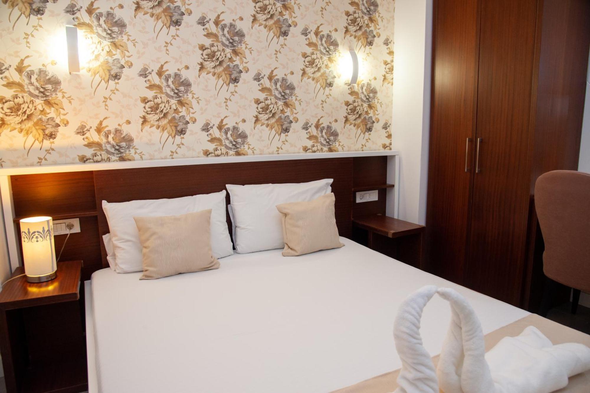 Hotel North City Titova Mitrovica 외부 사진